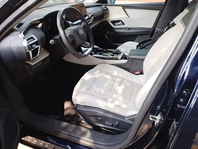 Citroen C5 X — Фото автомобиля 14