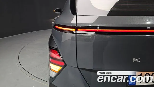 Hyundai Kona Kona (SX2) Бензин 1.6 Turbo 4WD — Фото автомобиля 17