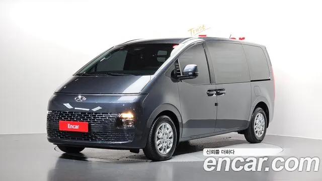 Фотография автомобиля — Hyundai Staria