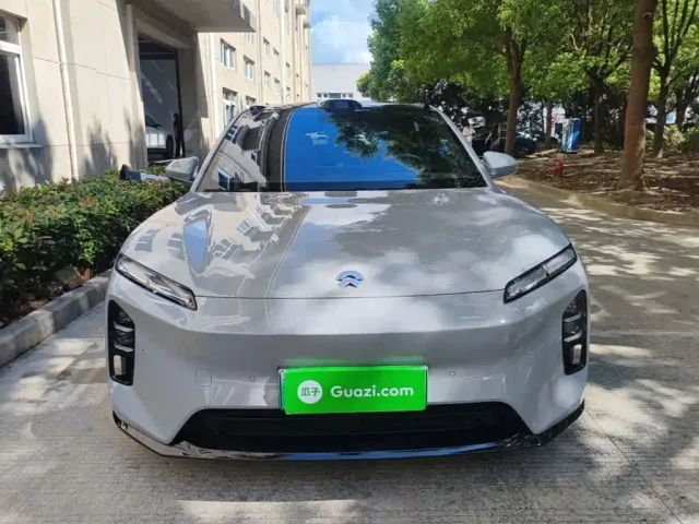 Nio ET5 Touring — Фото автомобиля 2