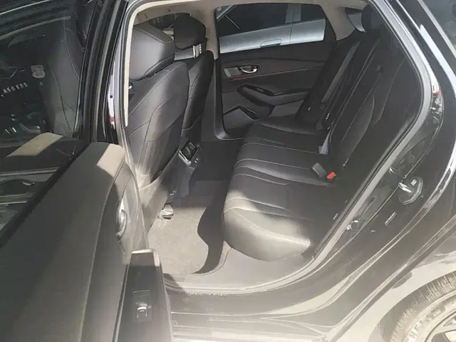 Honda Accord — Фото автомобиля 16