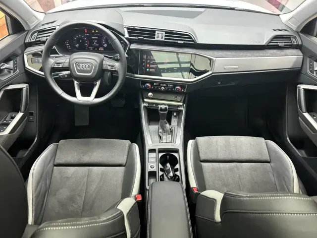 Audi Q3 — Фото автомобиля 12