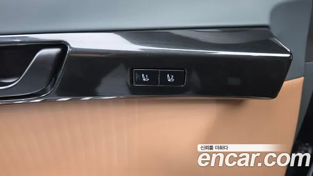 Hyundai Grandeur GN7 — Фото автомобиля 24