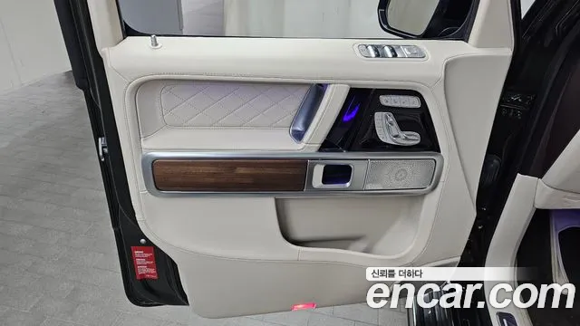 Mercedes-Benz G-Class — Фото автомобиля 18