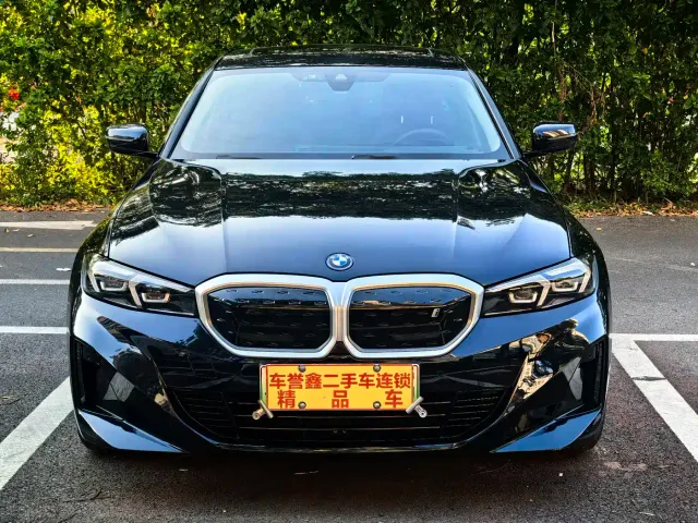 BMW i3 — Фото автомобиля 2