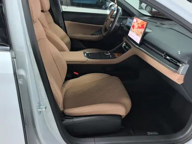 Geely Galaxy A7 — Фото автомобиля 8