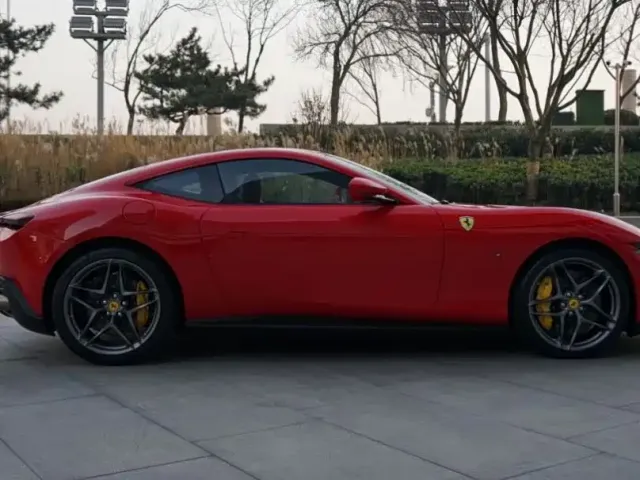 Ferrari Roma — Фото автомобиля 4