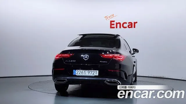 Mercedes-Benz CLA-Class — Фото автомобиля 4