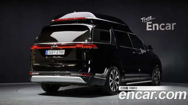 Kia Canival Carnival 4 поколение Бензин 9 мест Hi-Limousine — Фото автомобиля 2