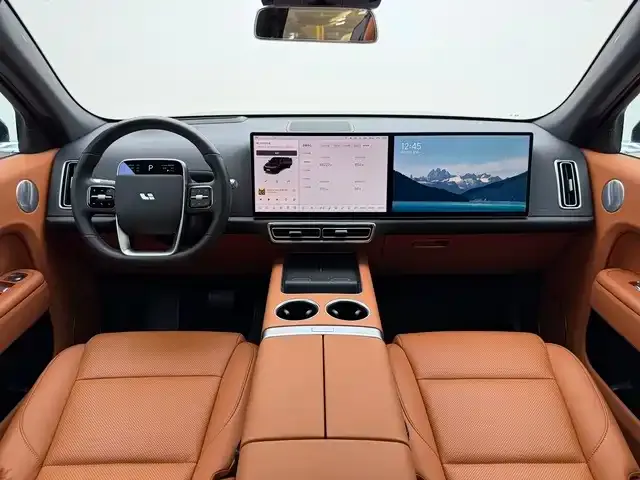 Li Auto L7 — Фото автомобиля 5