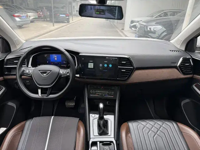 Jetta VS7 — Фото автомобиля 5