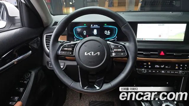 Kia Seltos New — Фото автомобиля 19
