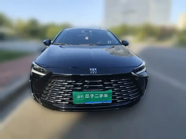 Buick Regal — Фото автомобиля 2
