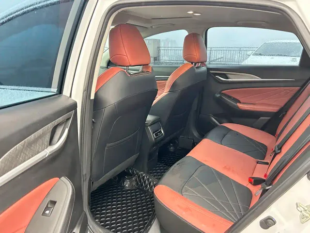 Changan Eado — Фото автомобиля 18