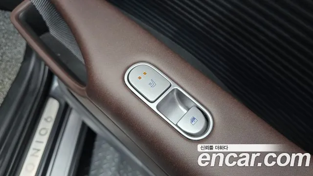 Hyundai Ioniq 6 — Фото автомобиля 30