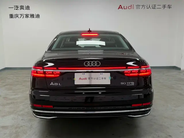 Audi A8 — Фото автомобиля 4