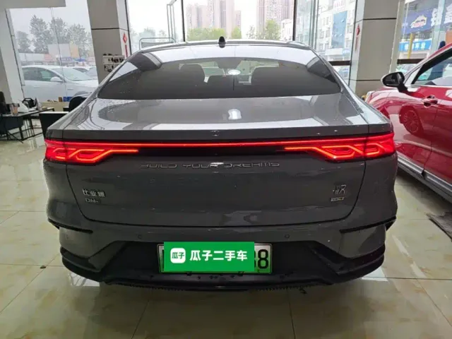 BYD Han — Фото автомобиля 5