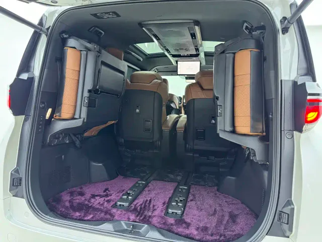 Toyota Vellfire — Фото автомобиля 16