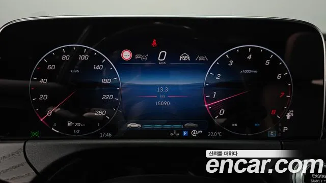 Mercedes-Benz E-Class — Фото автомобиля 7