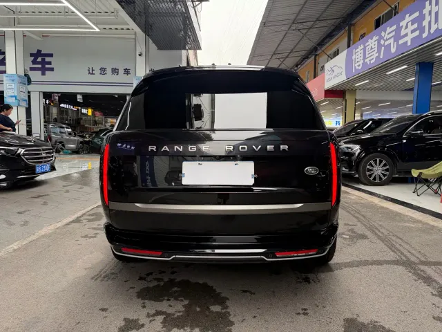 Land Rover Range Rover — Фото автомобиля 24