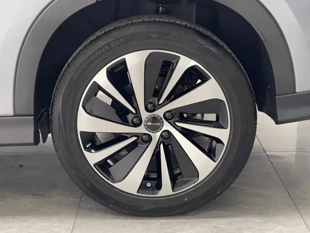 BYD Song PLUS — Фото автомобиля 19