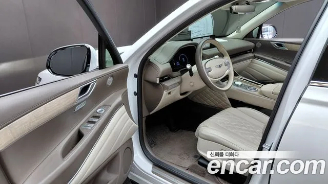 Genesis GV80 — Фото автомобиля 15