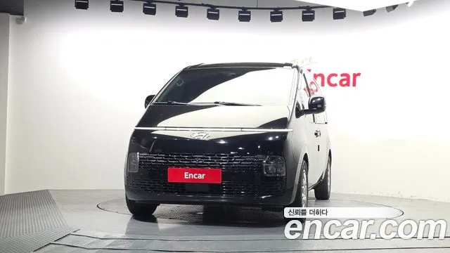 Hyundai Staria Staria Карго 5 мест — Фото автомобиля 3