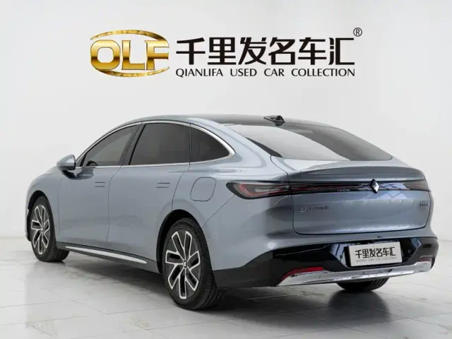 Baojun Xiangjing — Фото автомобиля 6
