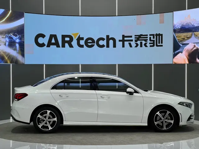 Mercedes-Benz A-Class — Фото автомобиля 16