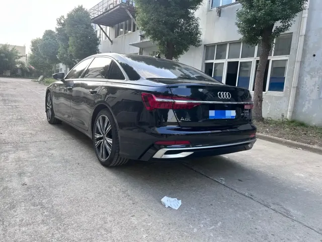 Audi A6L — Фото автомобиля 6