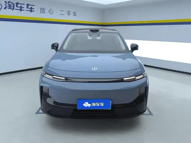 Leapmotor B10 — Фото автомобиля 2