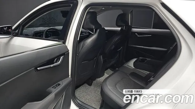 Kia Niro The All New Niro Prestige — Фото автомобиля 12