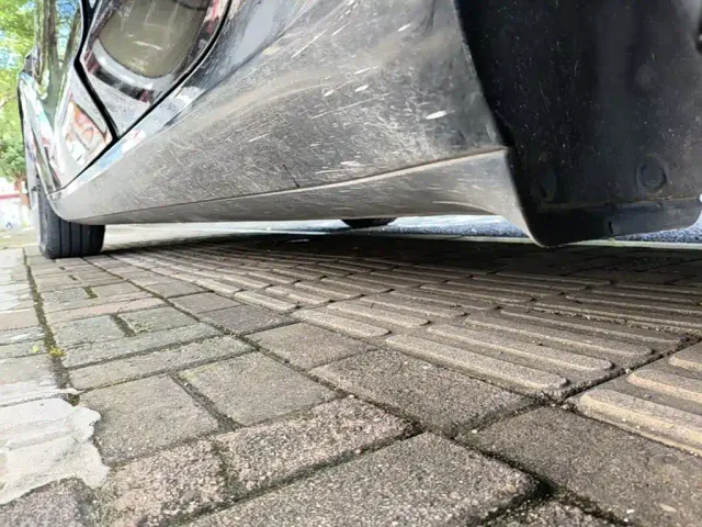 Tesla Model 3 — Фото автомобиля 21