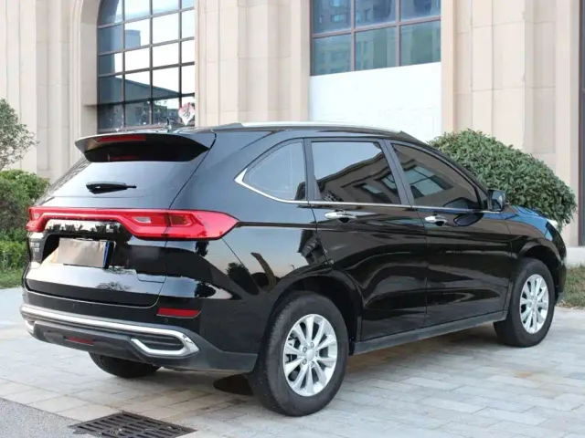 Haval M6 — Фото автомобиля 6