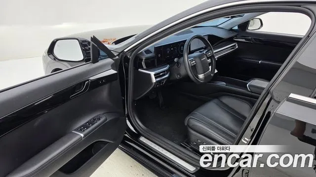 Hyundai Grandeur GN7 — Фото автомобиля 10