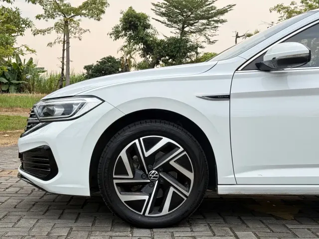 Volkswagen Sagitar — Фото автомобиля 14