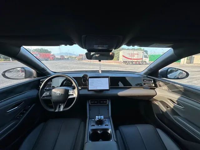 BYD Qin L — Фото автомобиля 3