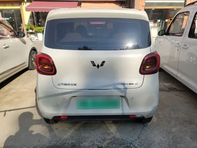Wuling Hongguang Mini EV — Фото автомобиля 5