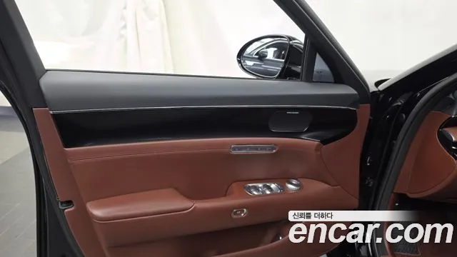 Genesis G90 RS4 — Фото автомобиля 13