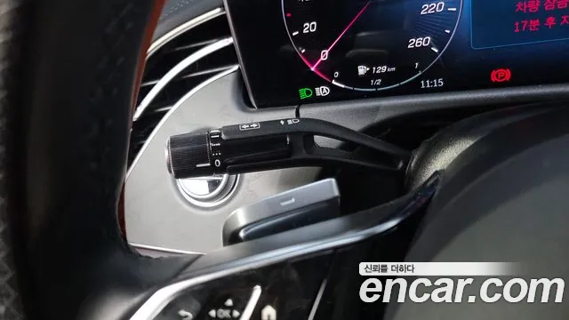 Mercedes-Benz E-Class — Фото автомобиля 27