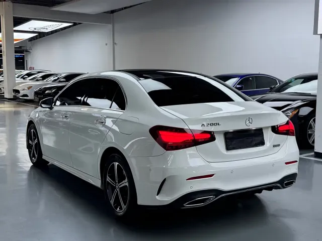 Mercedes-Benz A-Class — Фото автомобиля 22