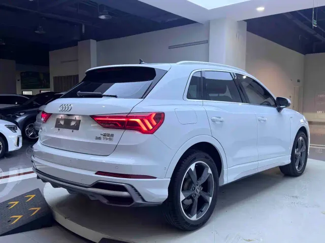 Audi Q3 — Фото автомобиля 6