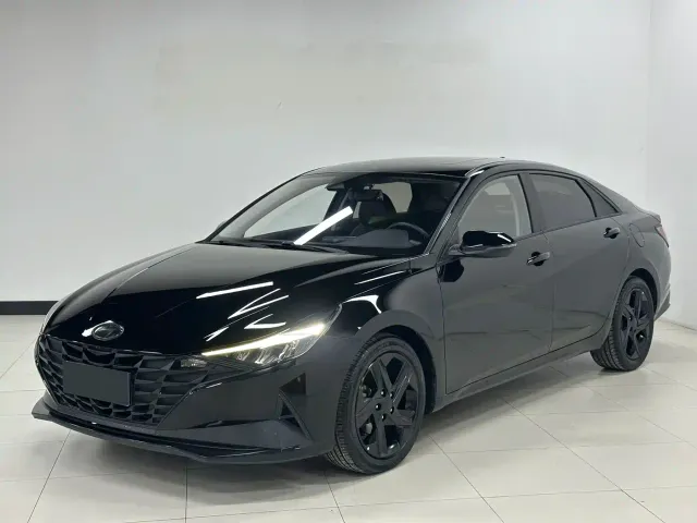 Фотография автомобиля — Hyundai Elantra