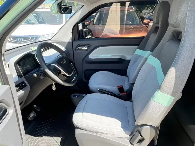 Wuling Hongguang Mini EV — Фото автомобиля 4