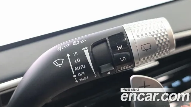 Genesis GV70 — Фото автомобиля 23