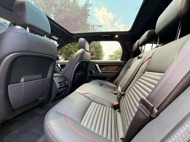Land Rover Discovery Sport — Фото автомобиля 3