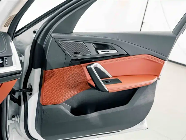 BMW X1 — Фото автомобиля 12