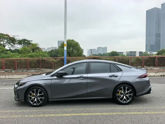 GAC Trumpchi Emkoo — Фото автомобиля 23