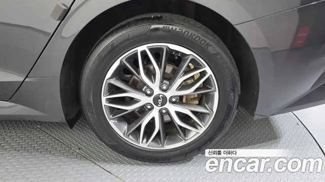 Kia K5 K5 3 поколение 2.0 LPI(Для проката) — Фото автомобиля 21