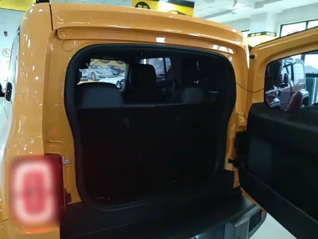 Baojun Yep — Фото автомобиля 18
